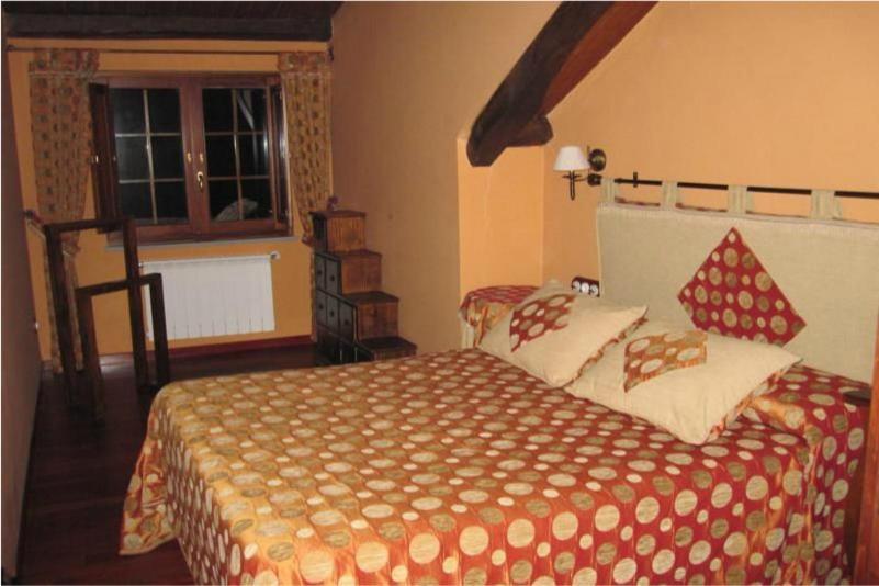 Lugar Do Sixto Hotel Cordido ภายนอก รูปภาพ